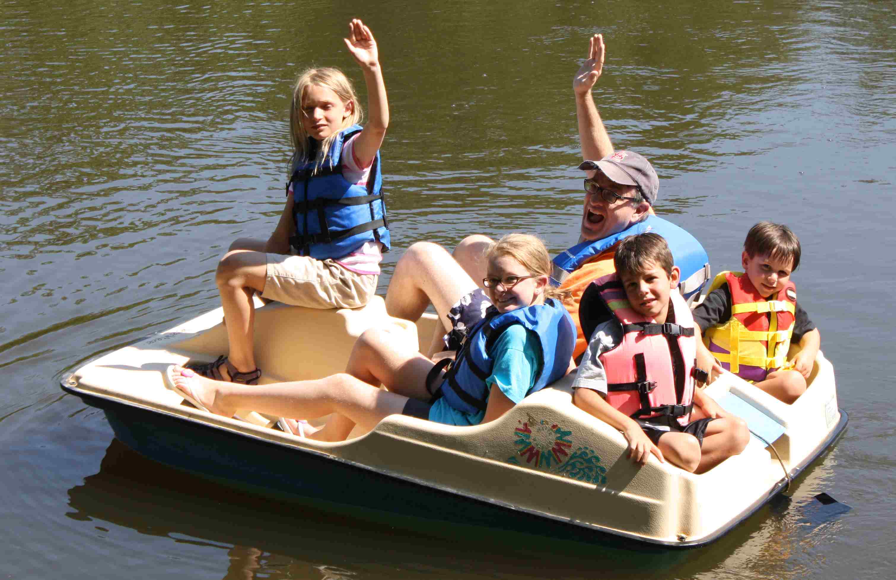 2013-07-12 Innsbrook Randy and Cousins paddle boating.jpg